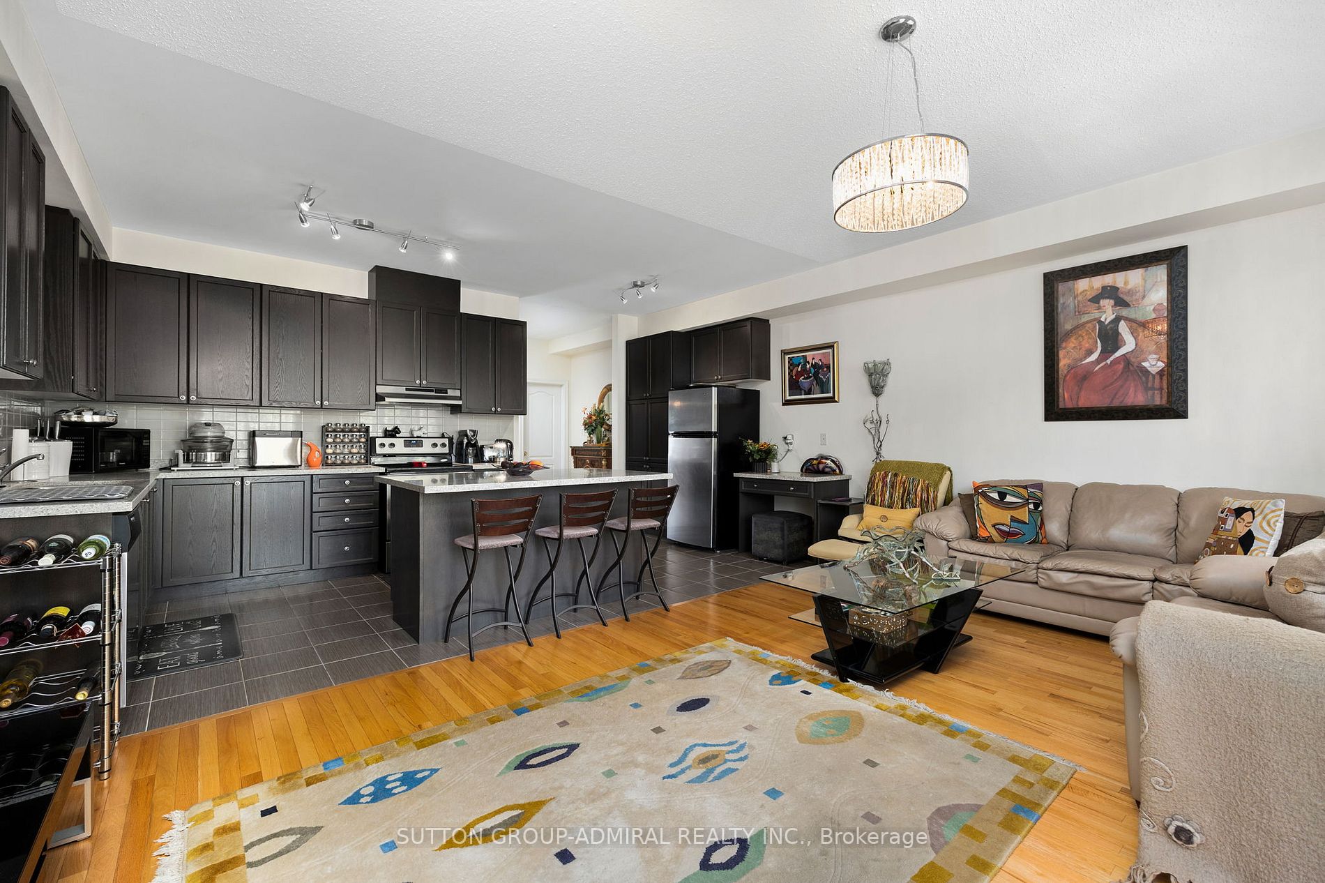 8777 Dufferin St, #44
