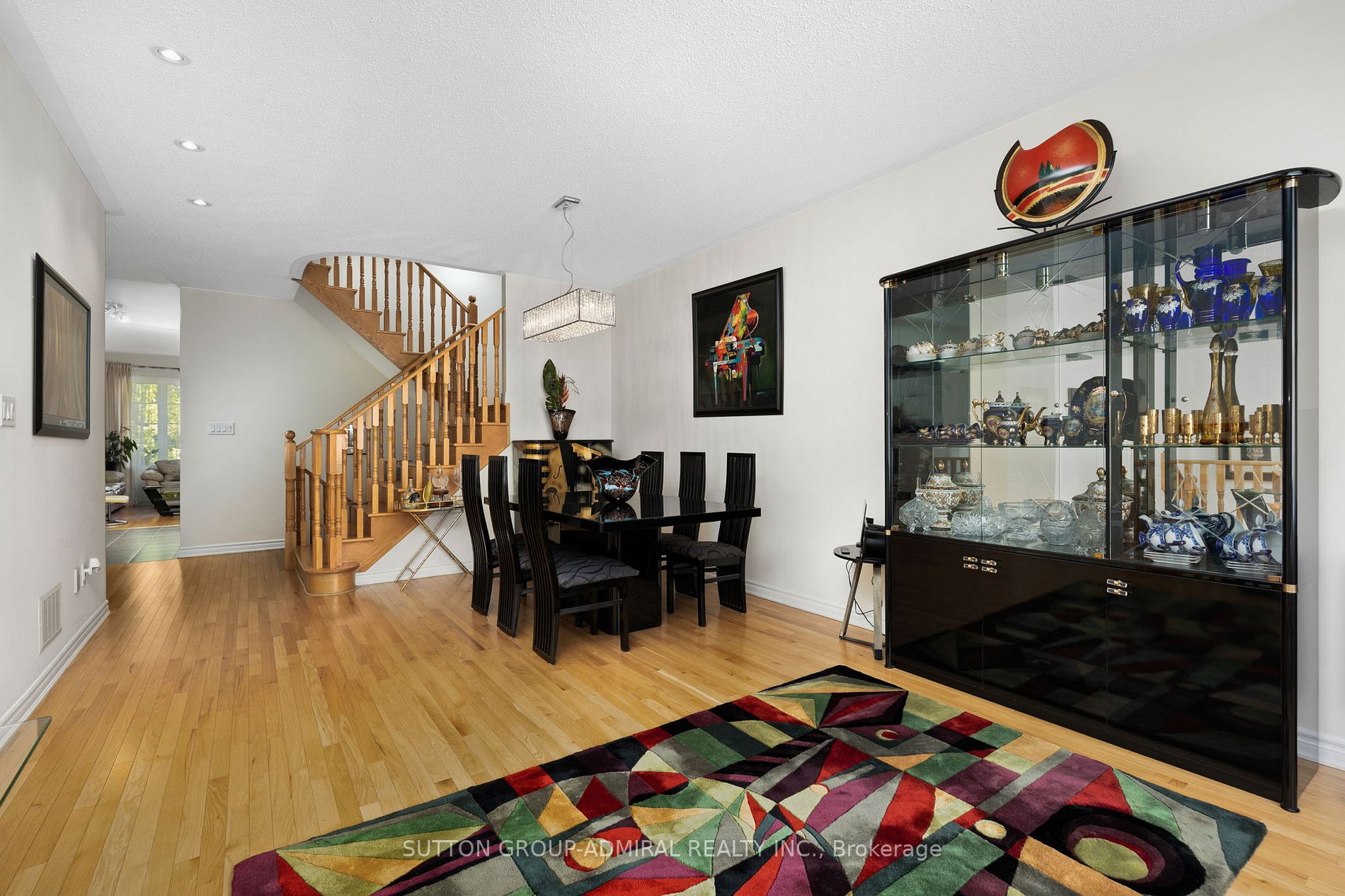8777 Dufferin St, #44