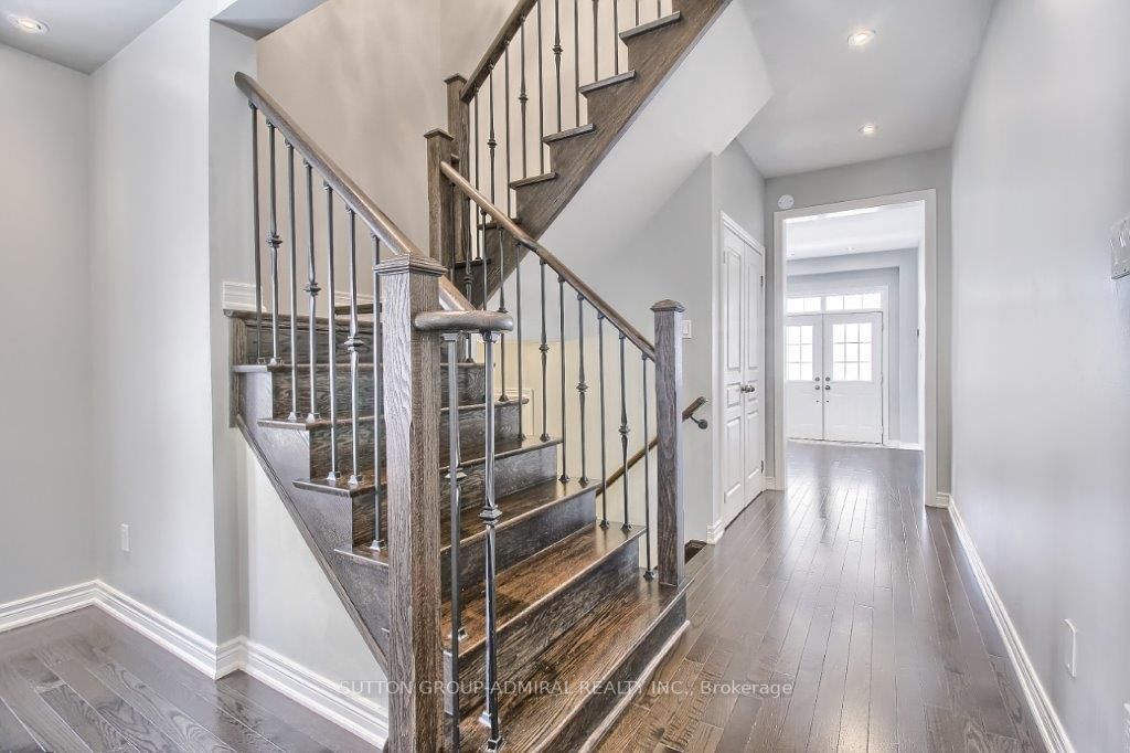 105 Richler Ave