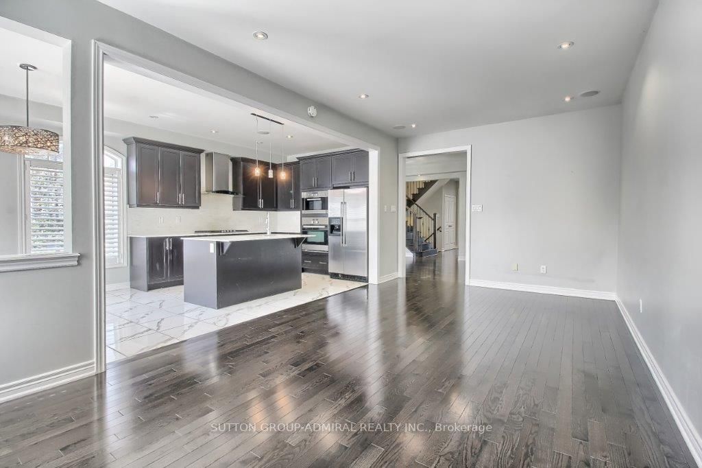 105 Richler Ave