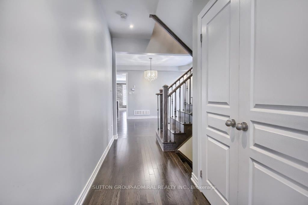 105 Richler Ave