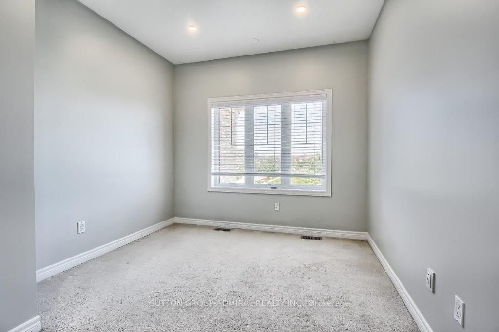 105 Richler Ave