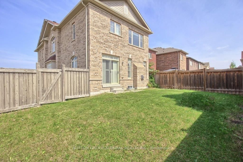 105 Richler Ave