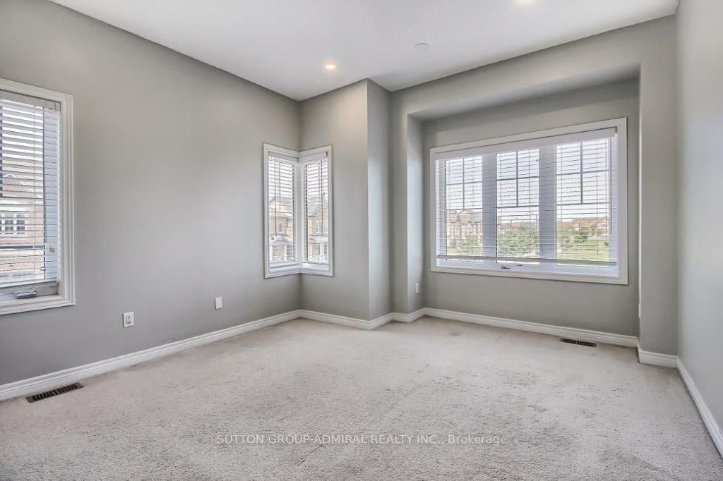 105 Richler Ave