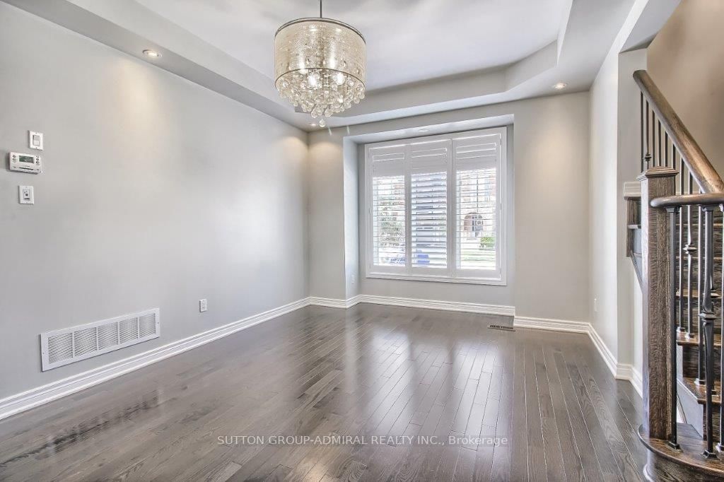 105 Richler Ave