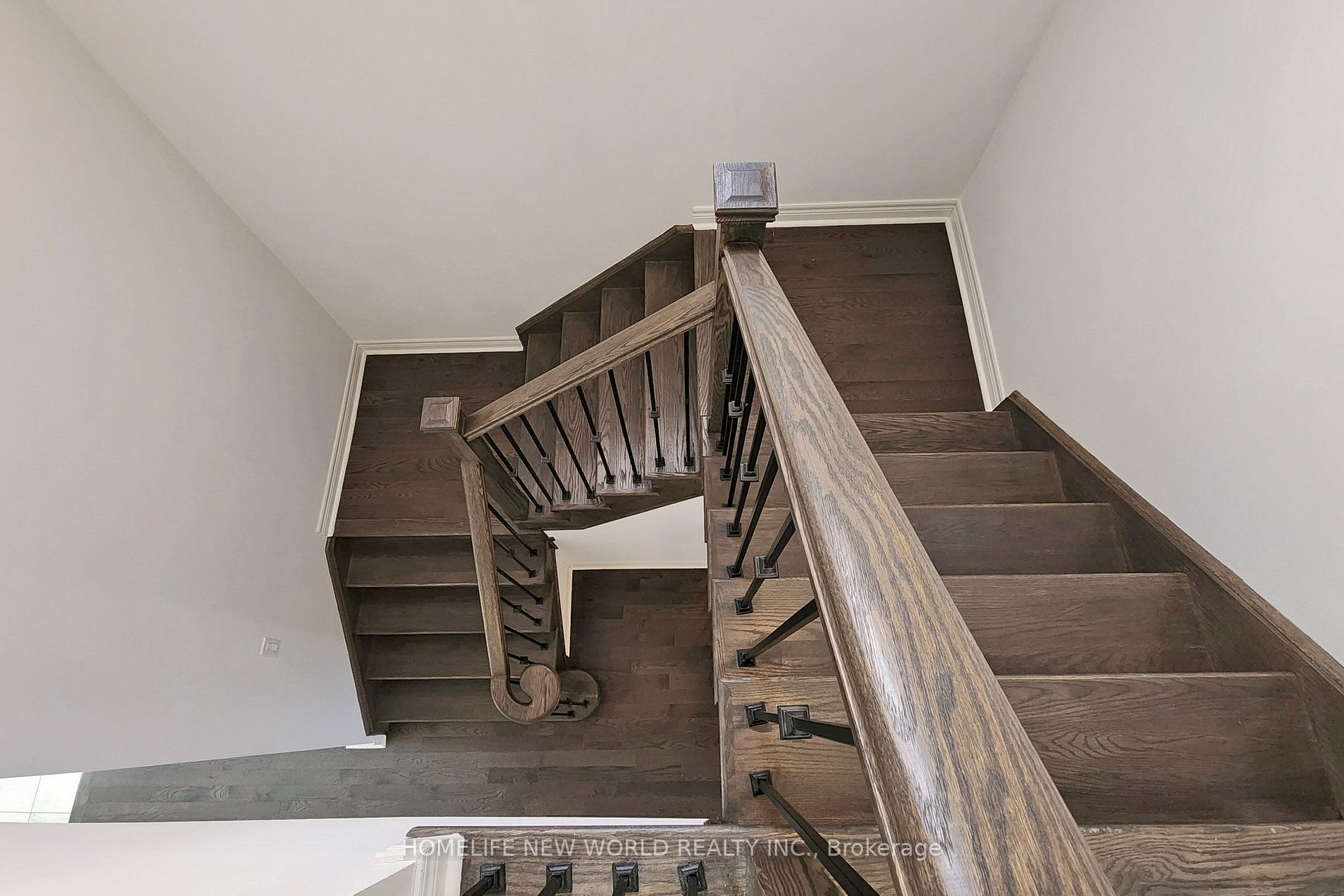 167 Inverness Way