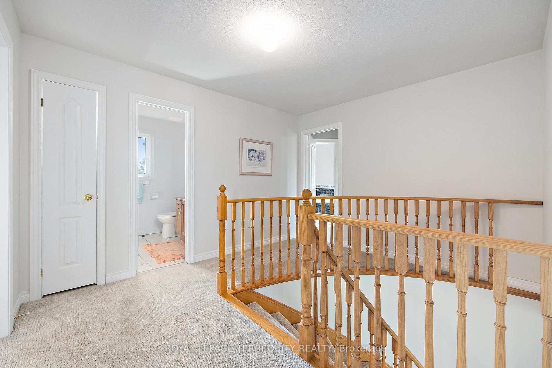 2263 Jack Cres