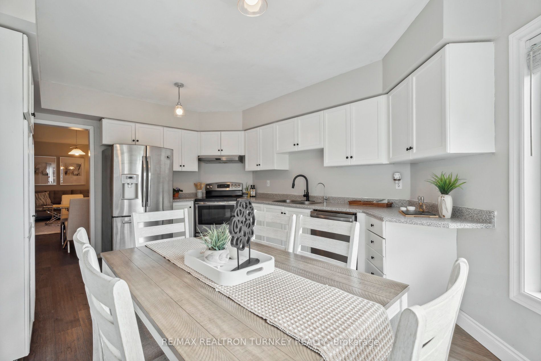 179 Surgeoner Crescent