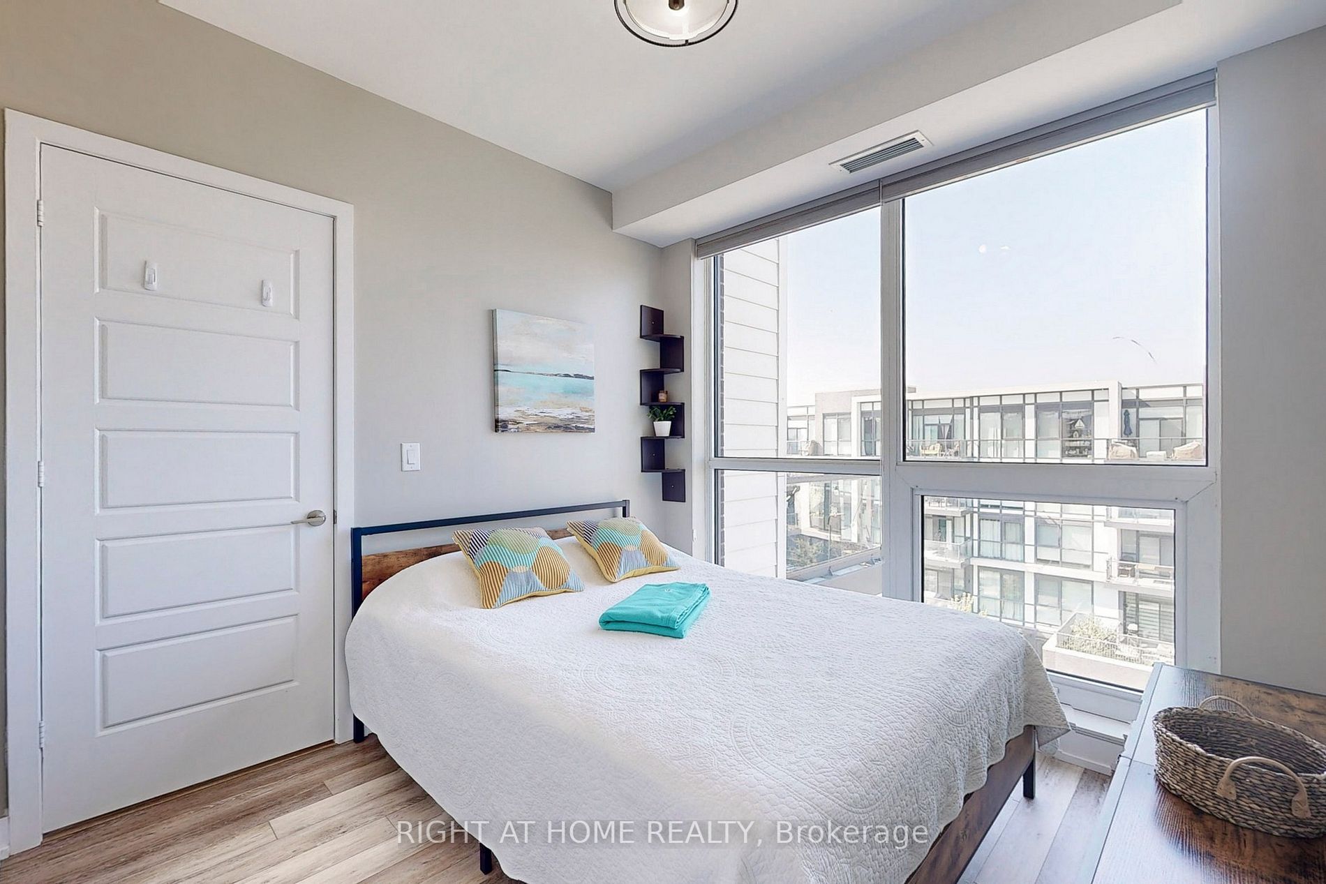 333 Sea Ray Ave, #D413