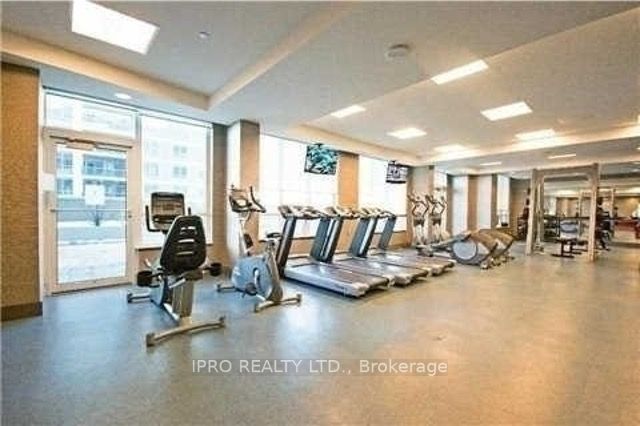 7165 Yonge St, #1902