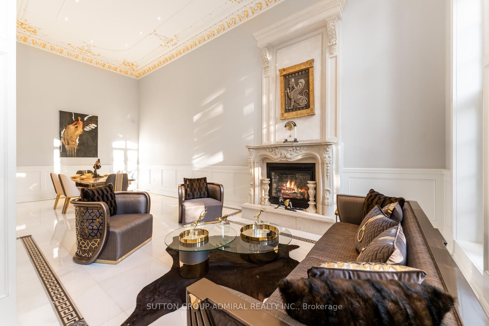 7 Fairview Ave
