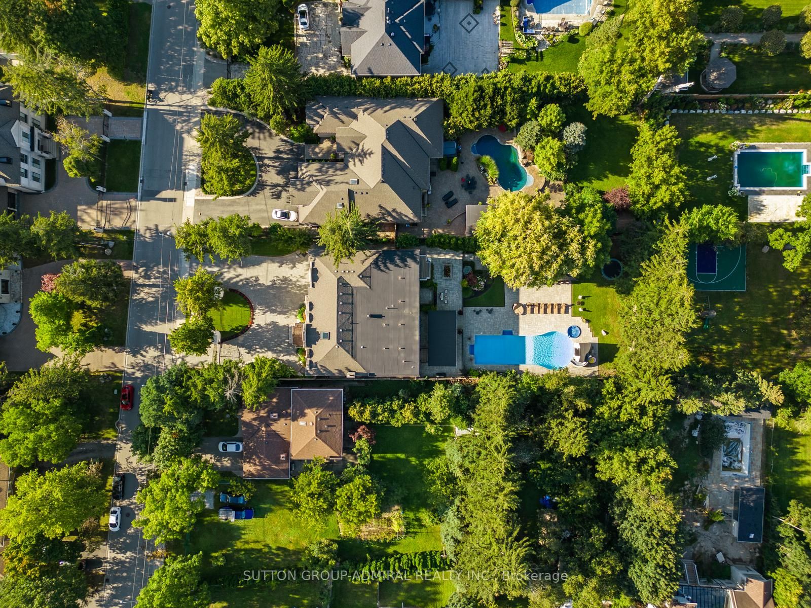 7 Fairview Ave