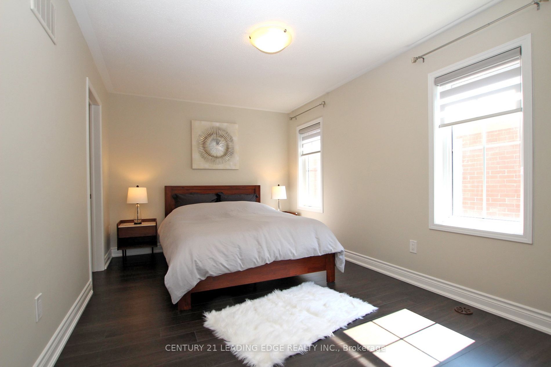 27 Minlow Way