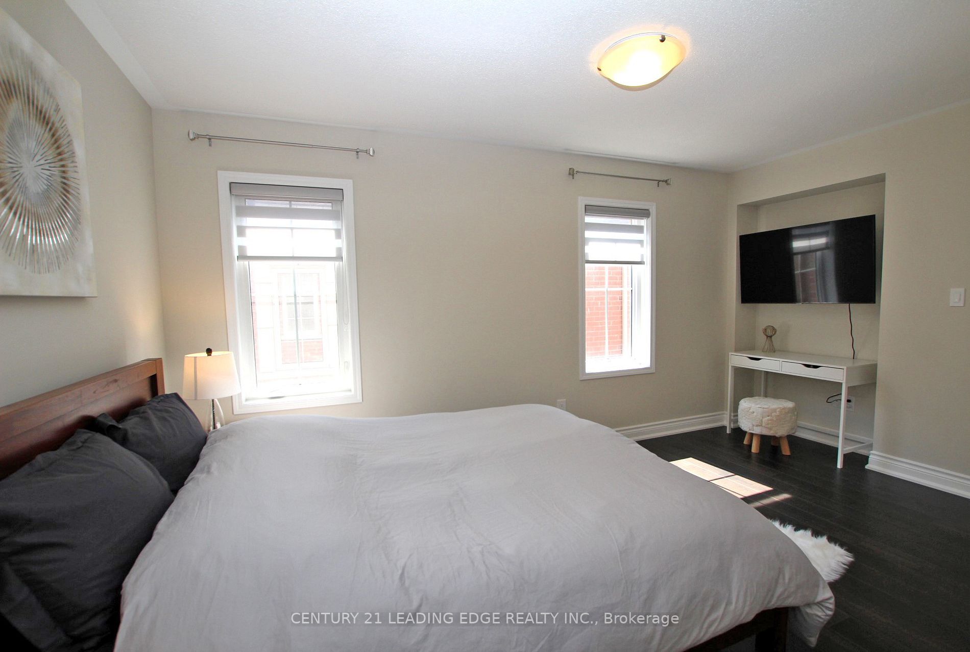 27 Minlow Way