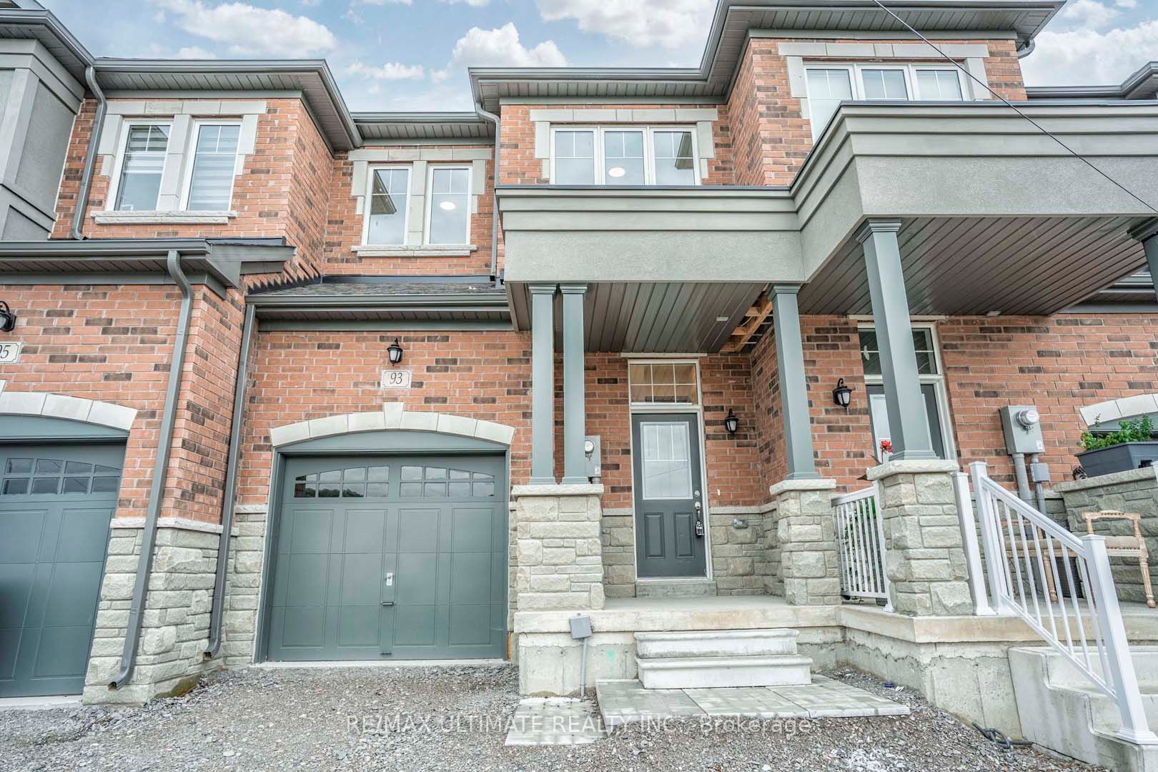 93 Jonkman Blvd