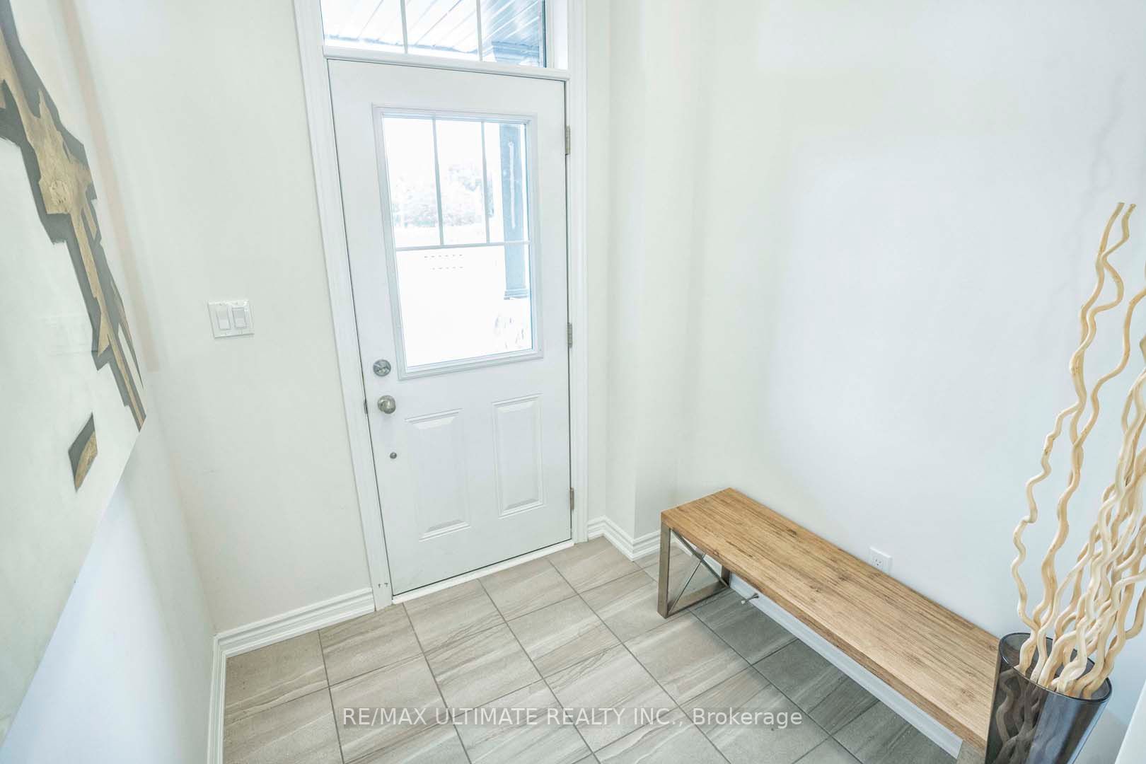 93 Jonkman Blvd