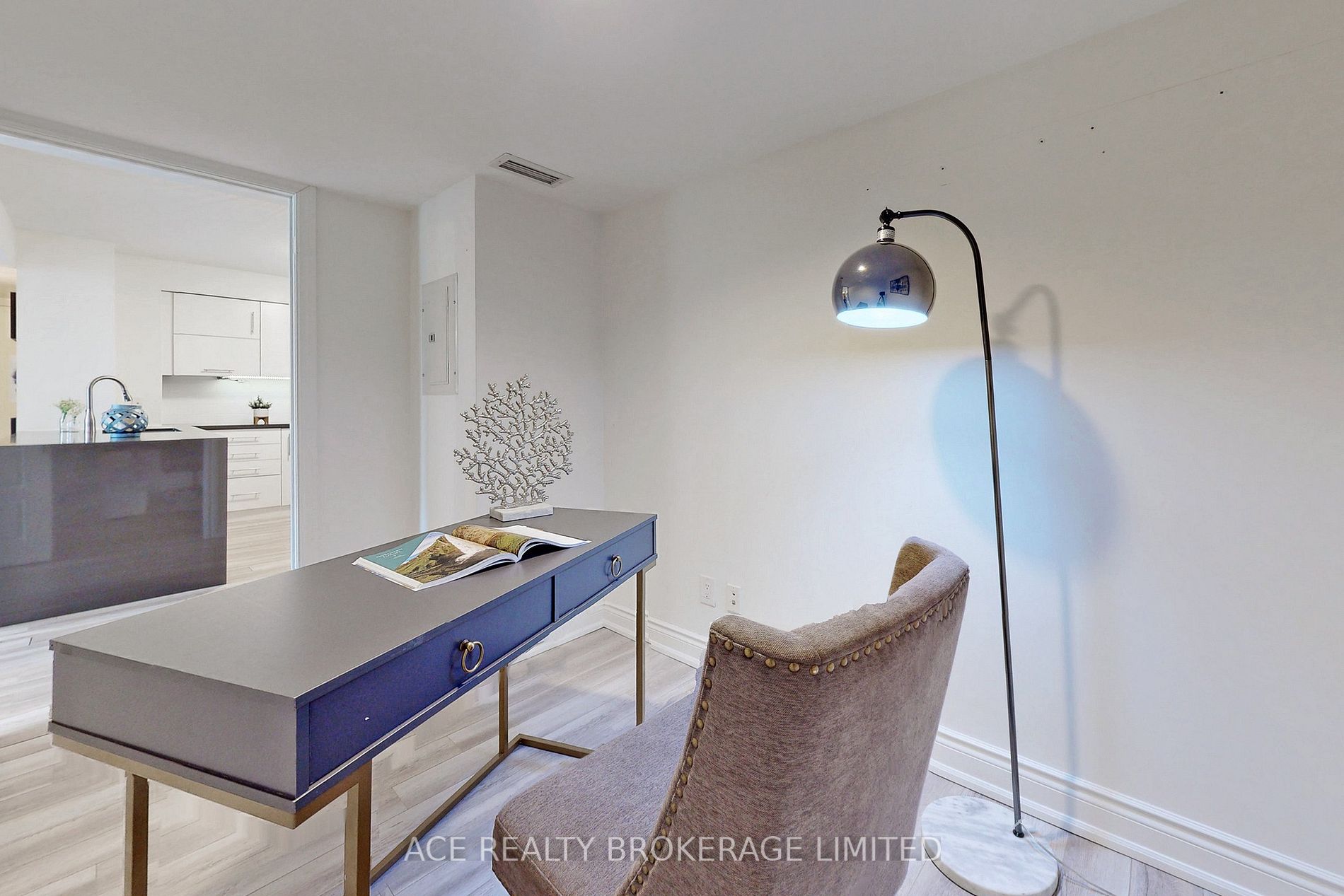 273 South Park Rd, #215