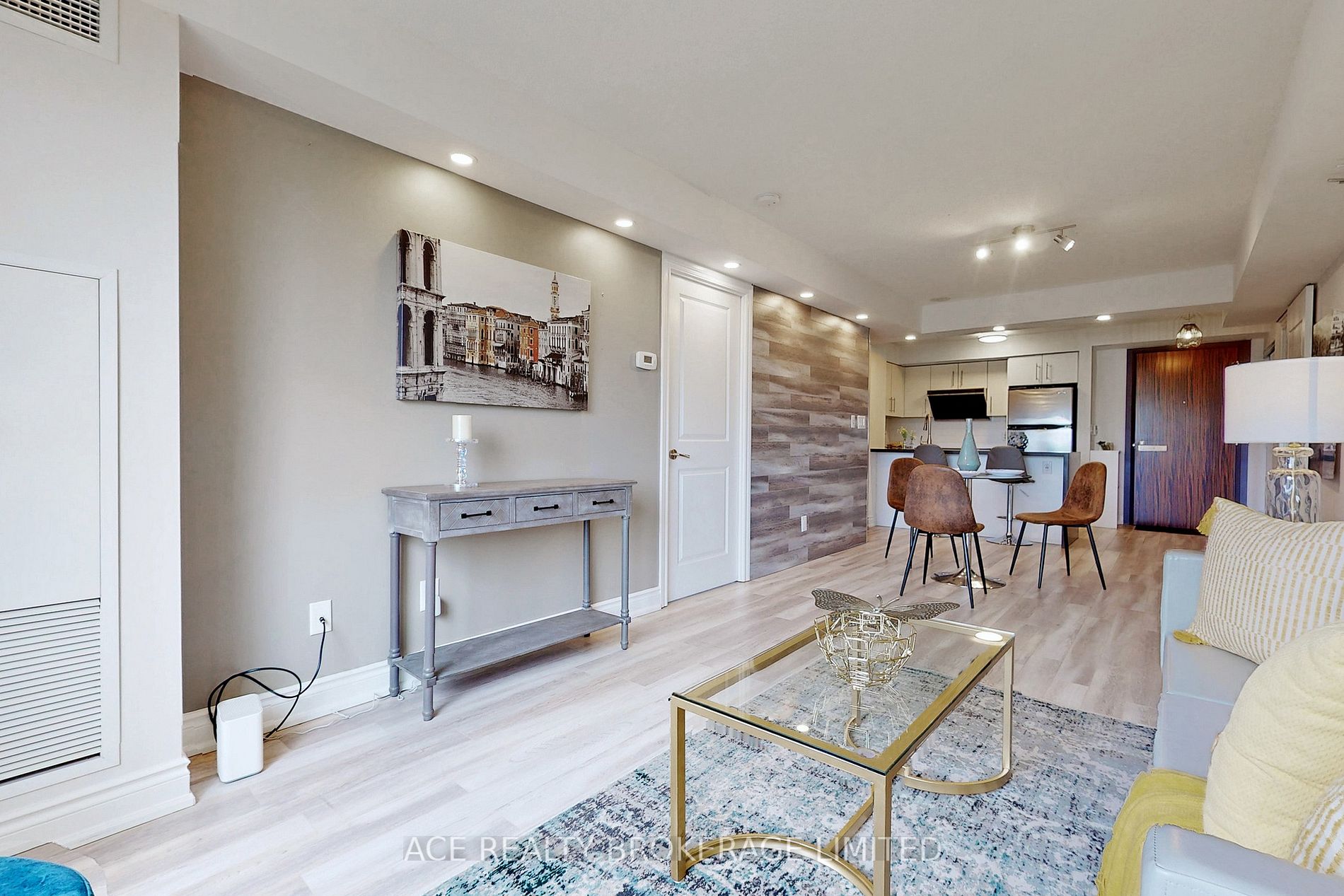 273 South Park Rd, #215