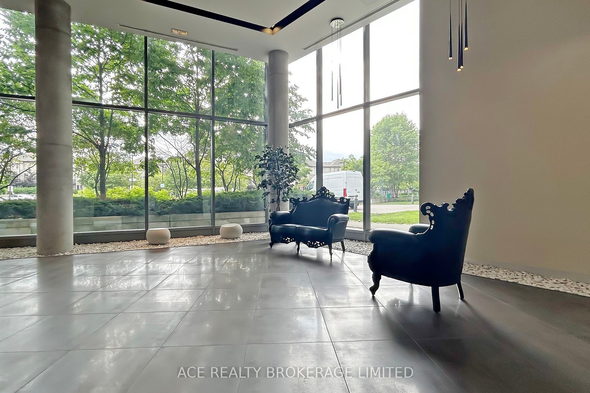 273 South Park Rd, #215