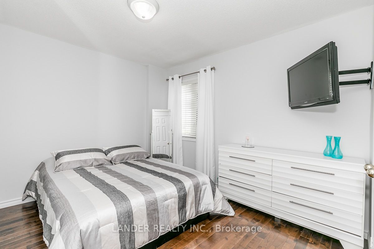 304 Silken Laumann Dr