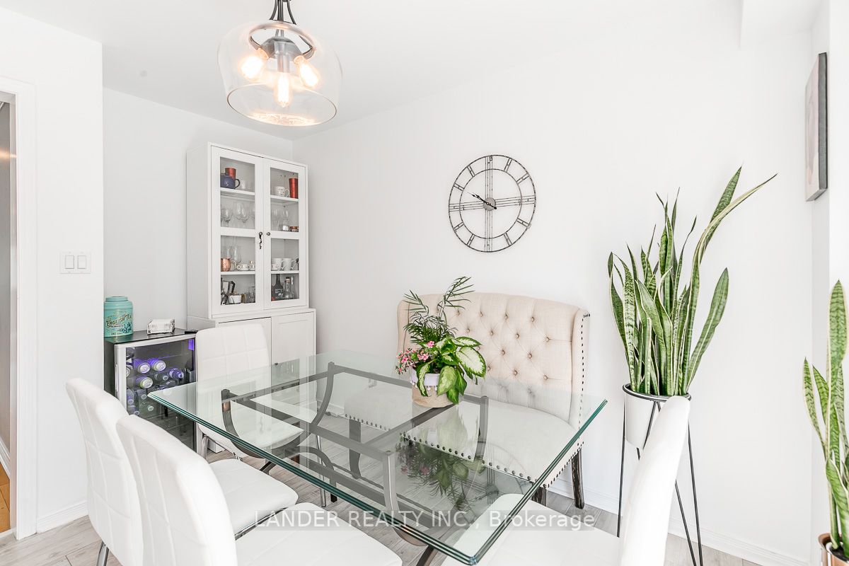 304 Silken Laumann Dr