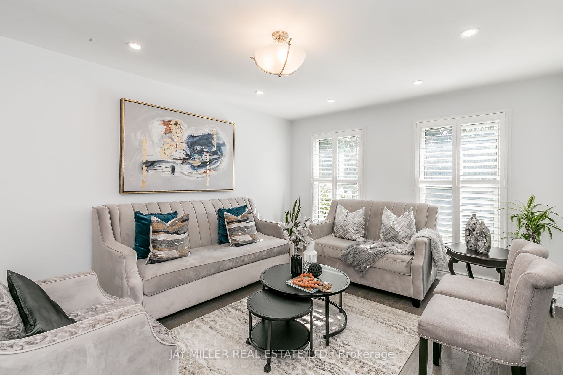 58 Nisbet Dr