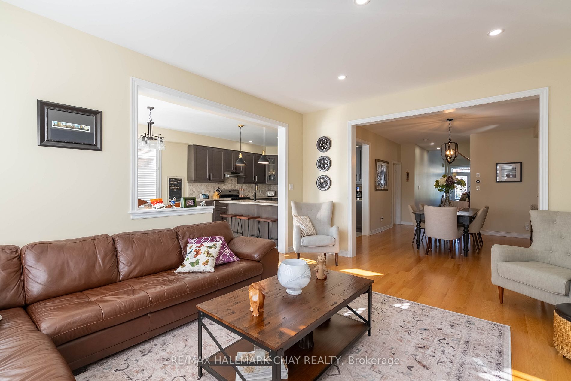 35 Michaelis St