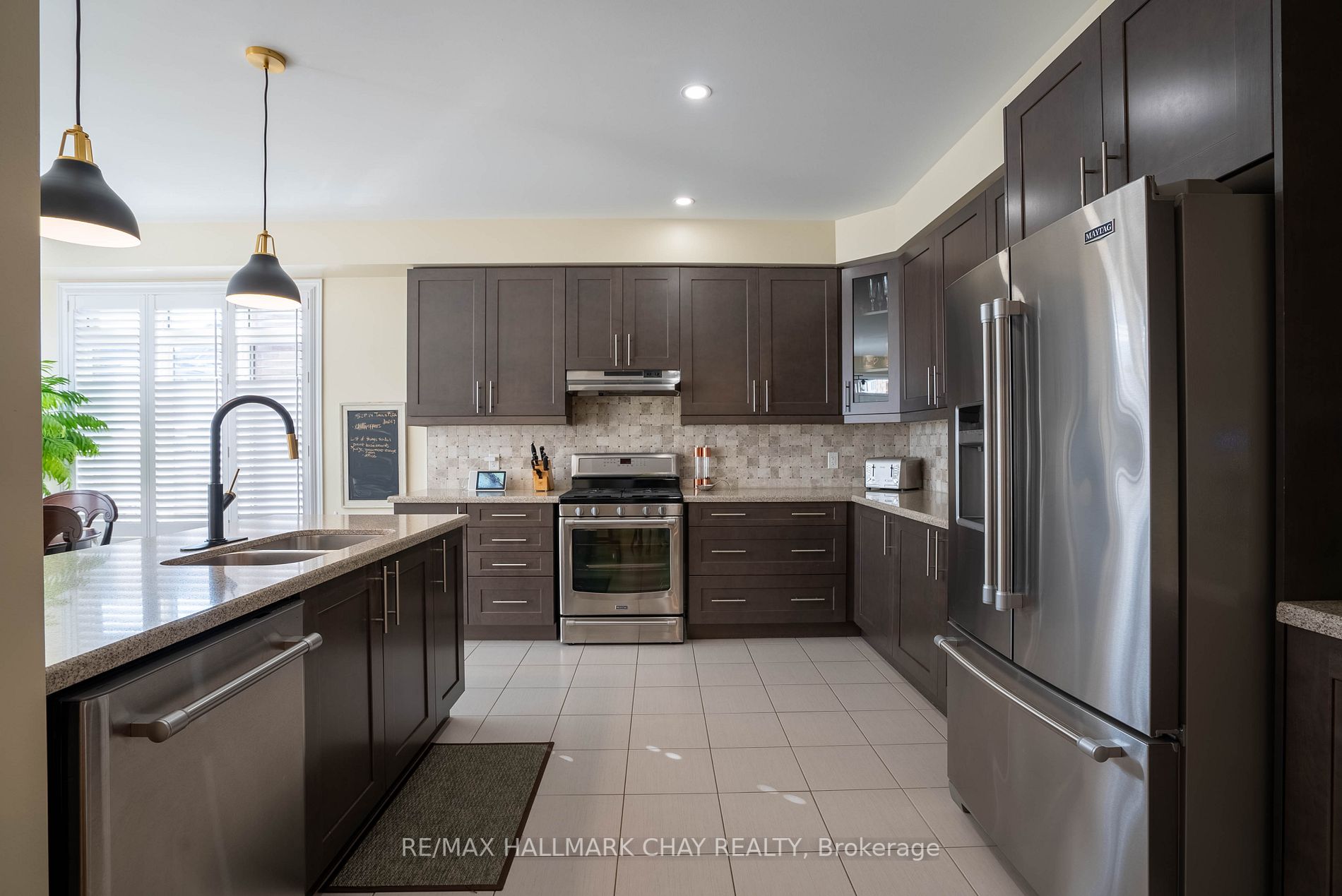 35 Michaelis St