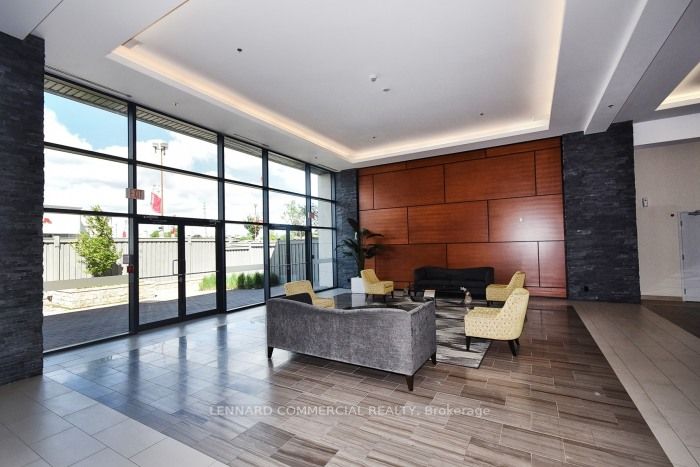 12 Woodstream Blvd, #414