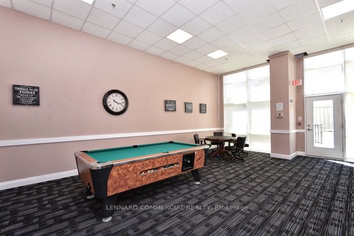 12 Woodstream Blvd, #414
