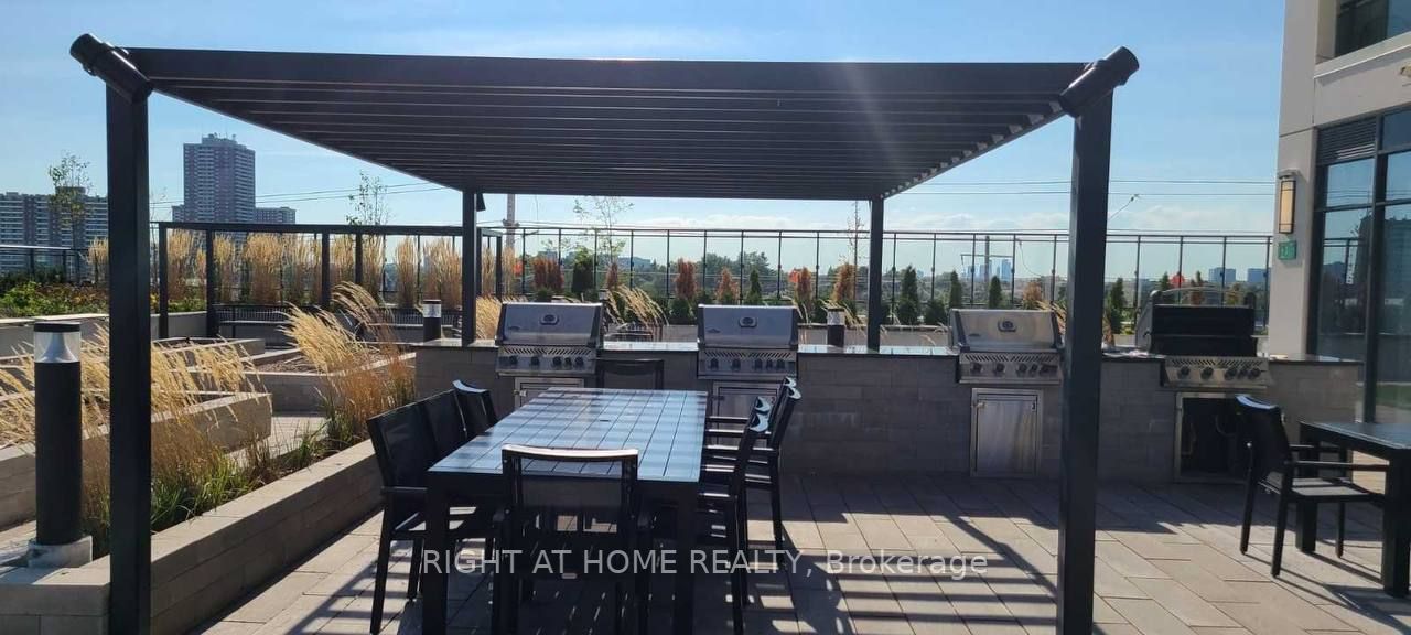 1 Grandview Ave, #1005