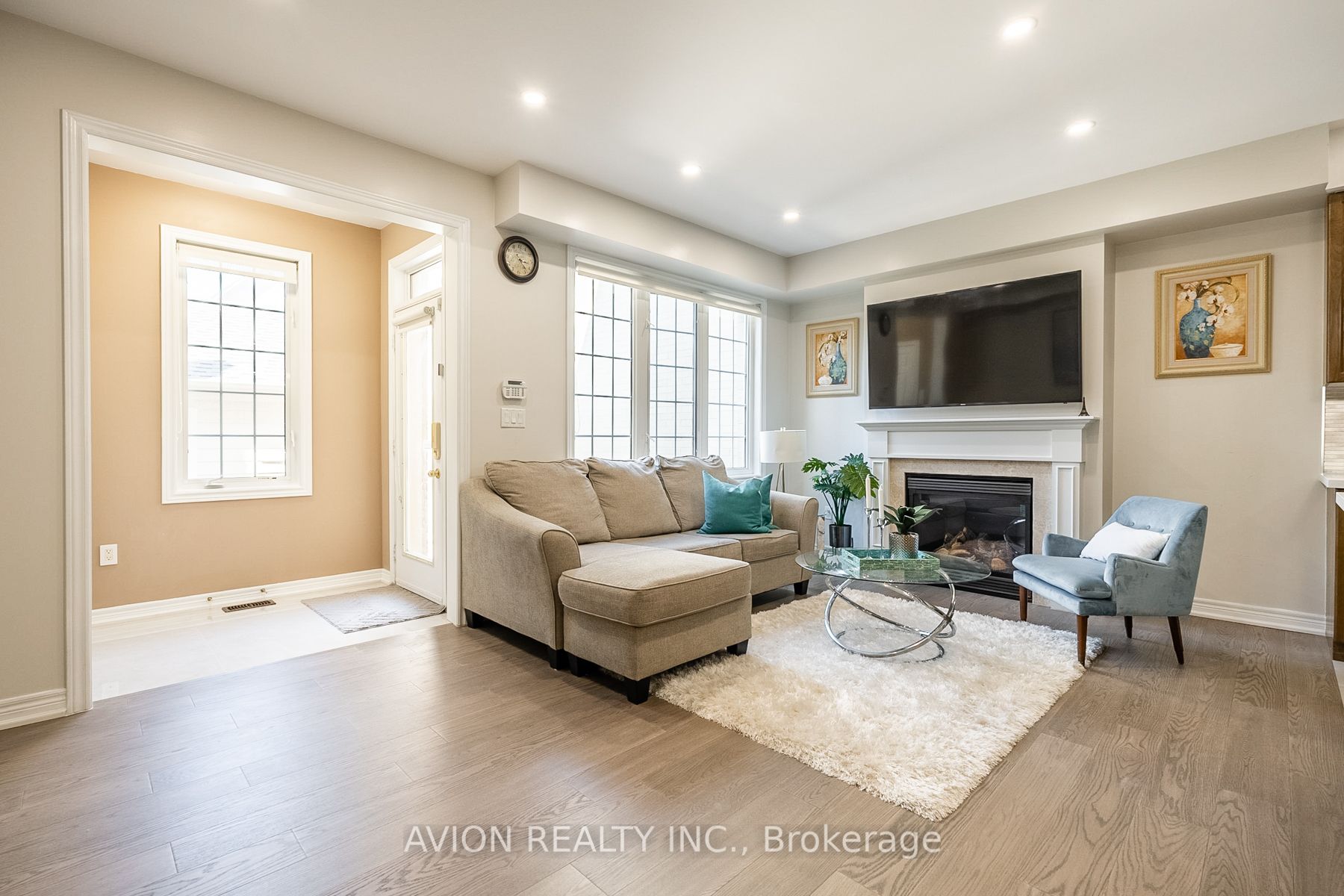 60 Betty Roman Blvd