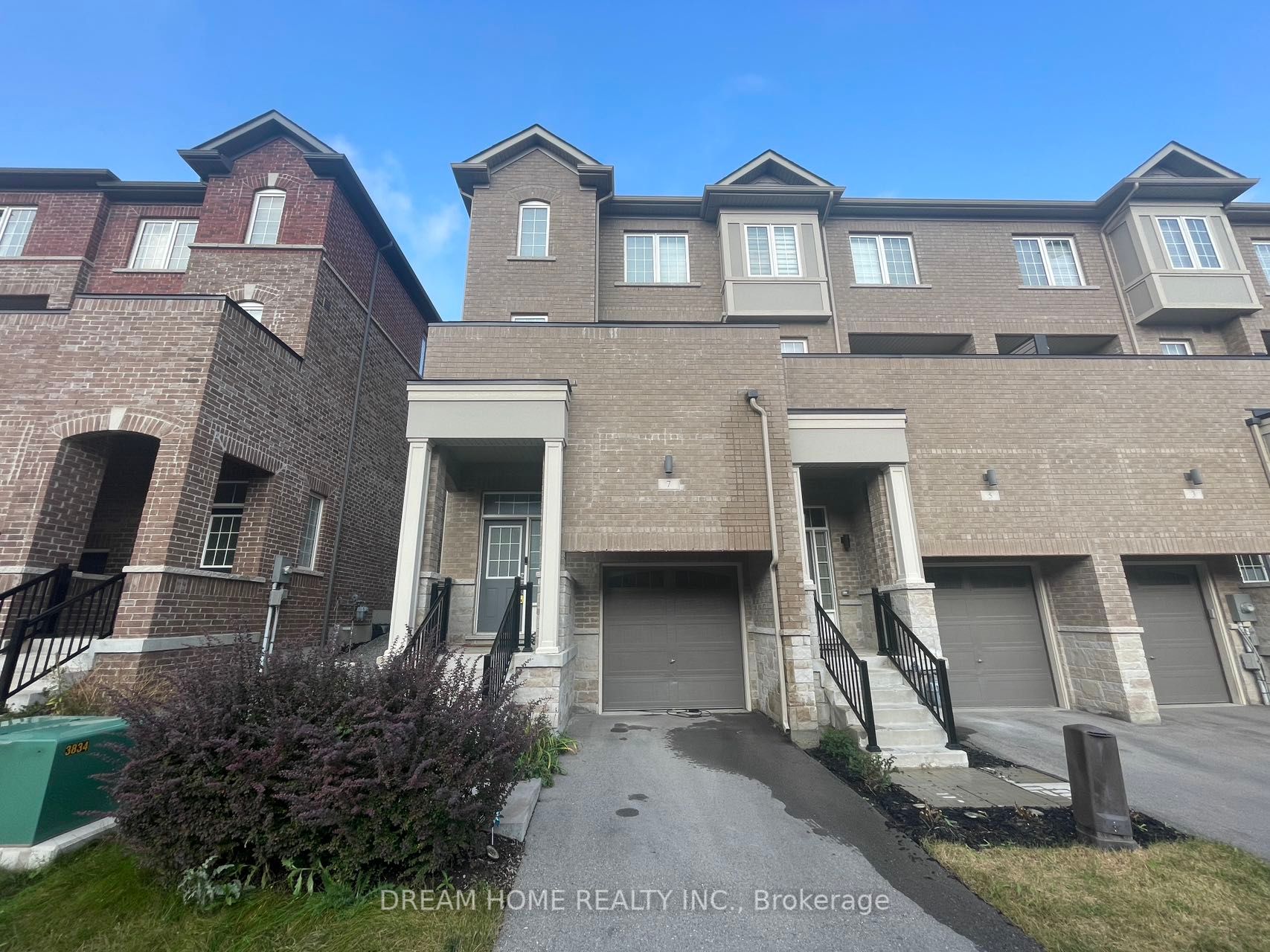 7 Heswall Lane