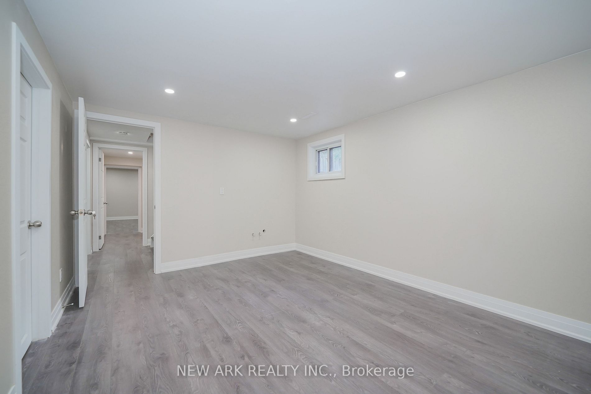 50 Coral Harbour Cres, #Unit A