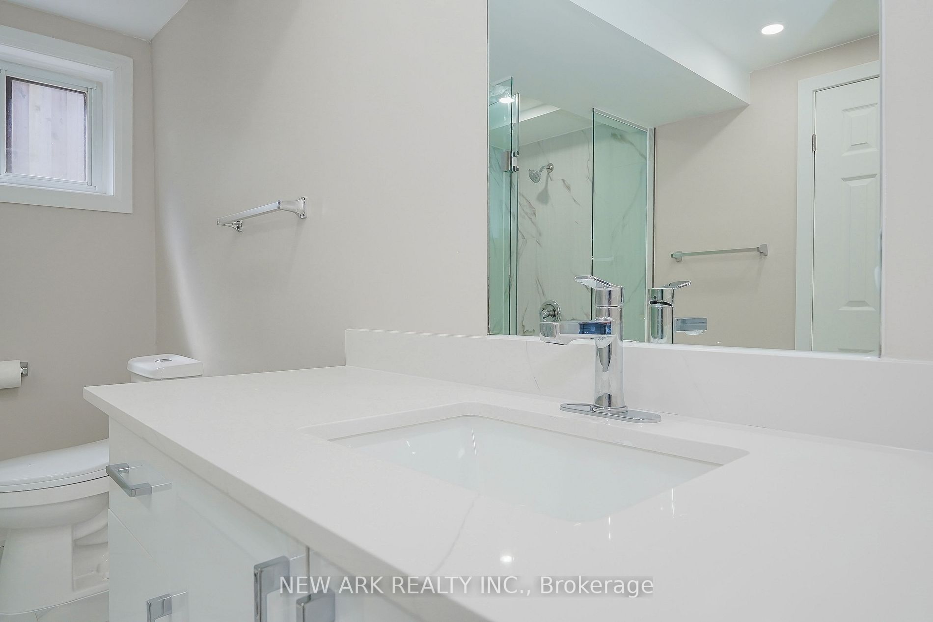 50 Coral Harbour Cres, #Unit A