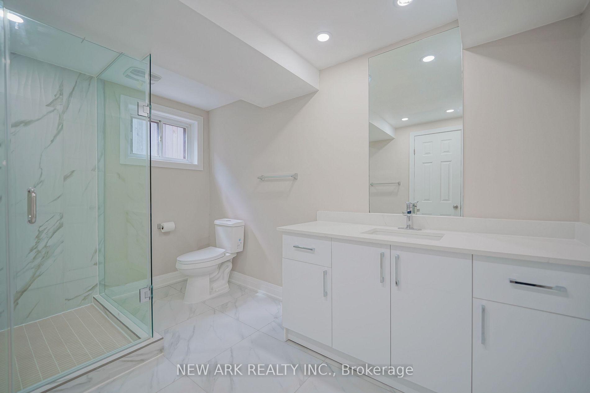 50 Coral Harbour Cres, #Unit A