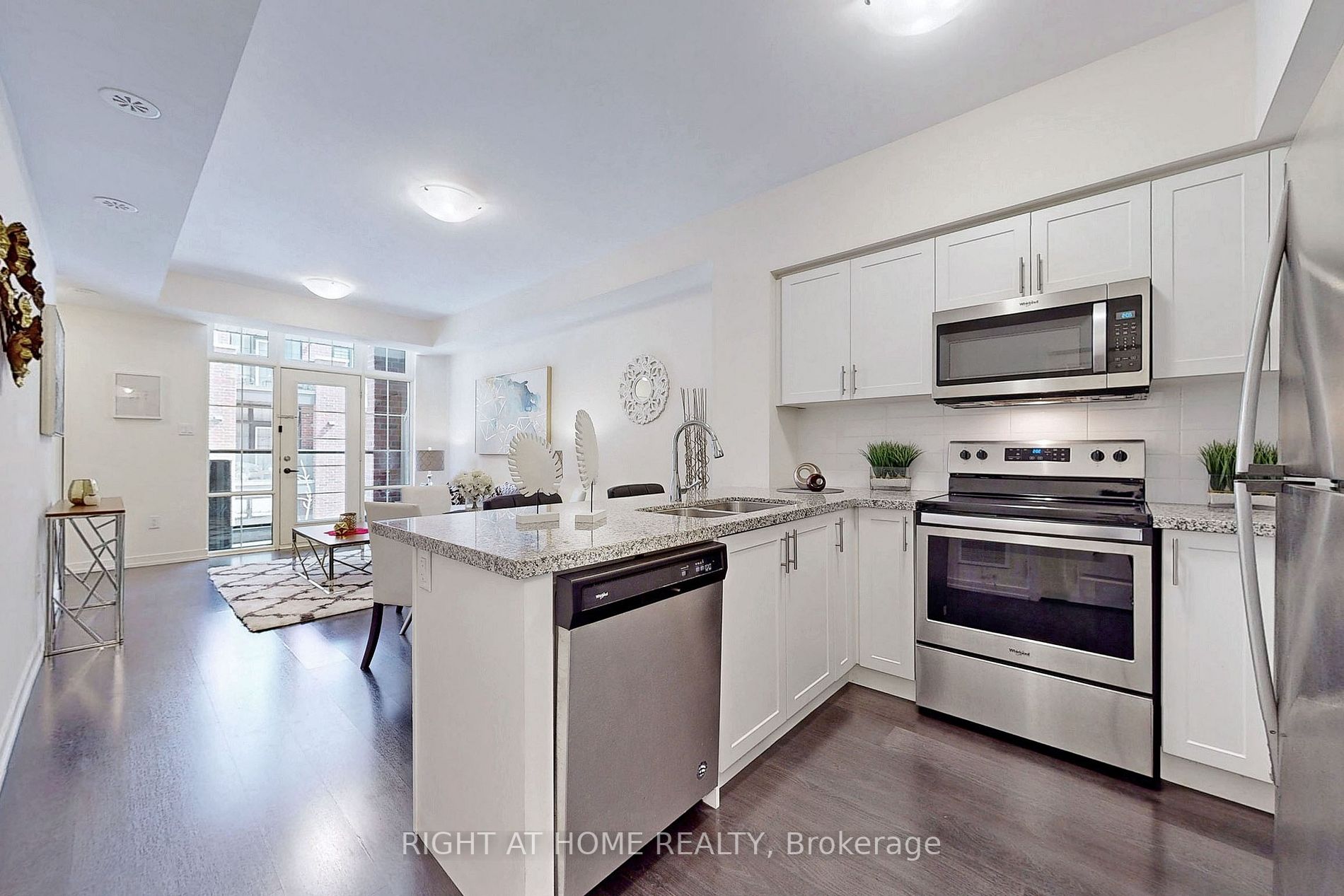 18 Whitaker Way, #246
