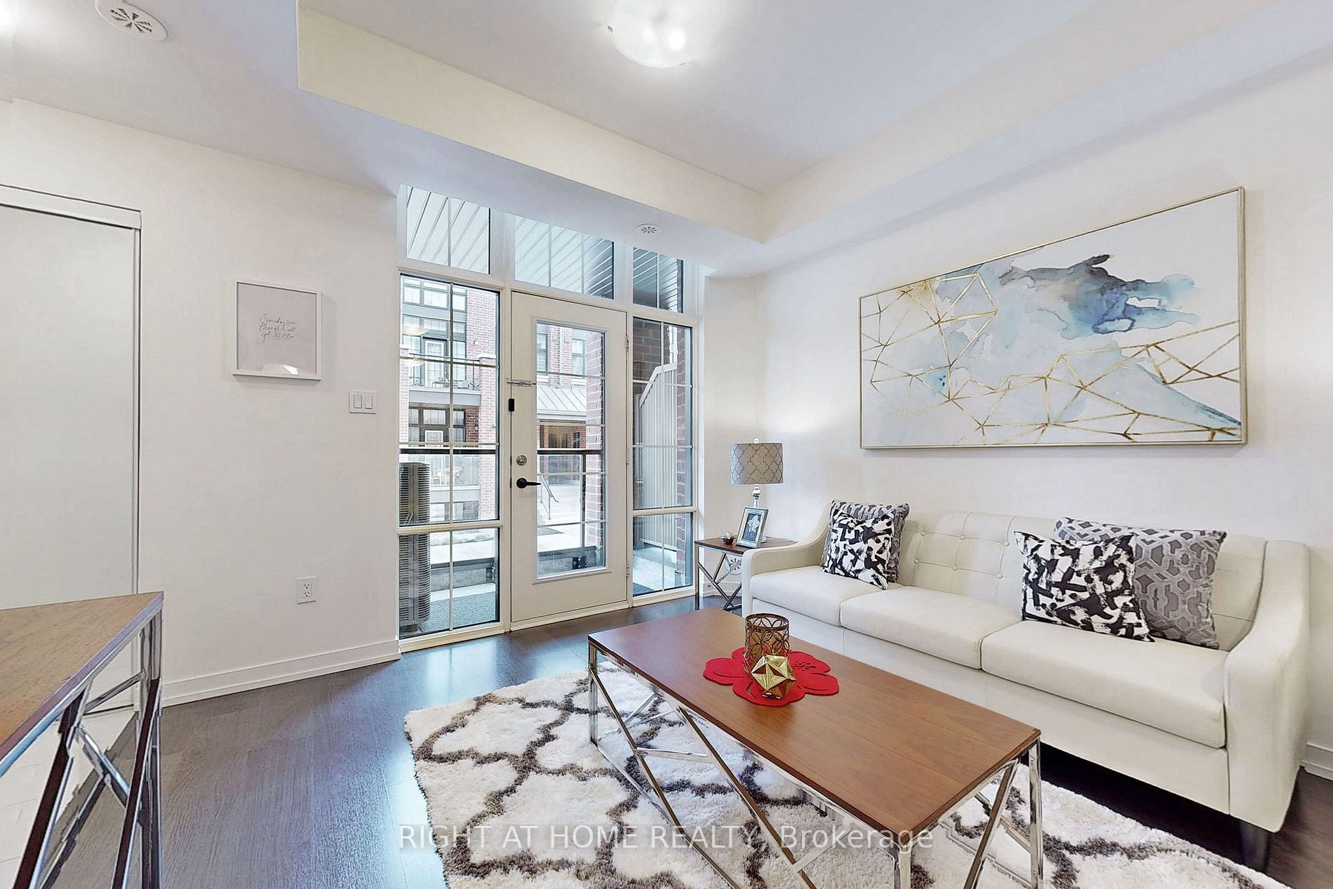 18 Whitaker Way, #246