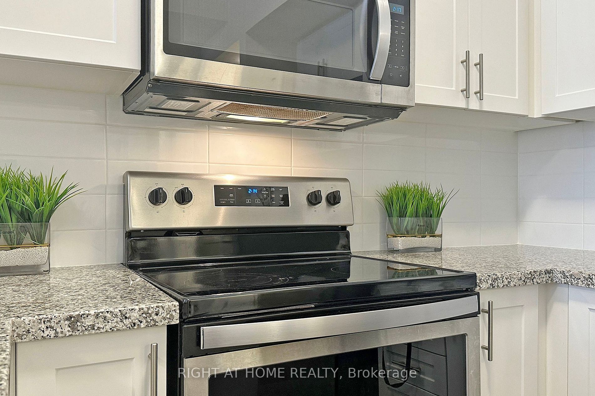 18 Whitaker Way, #246