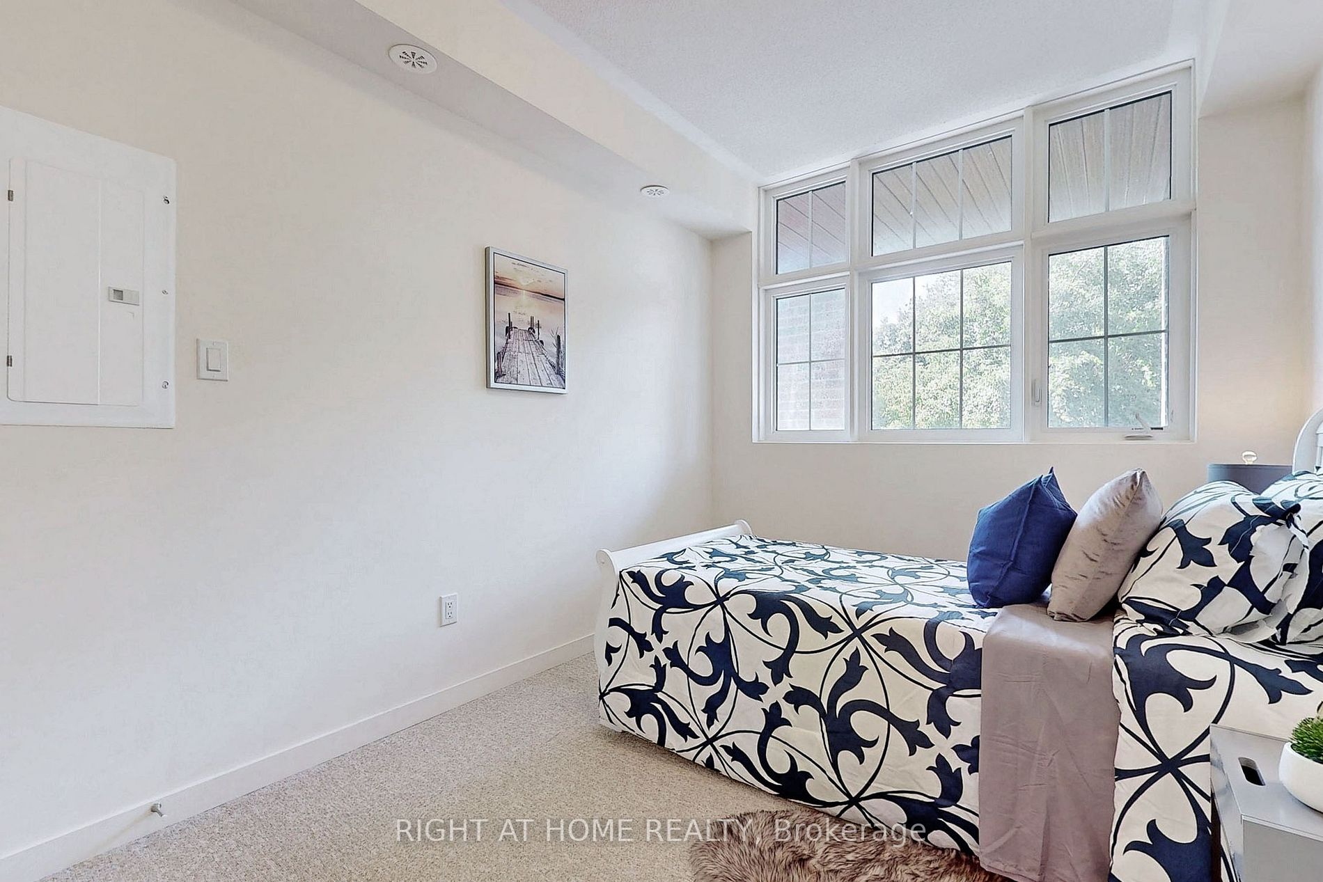18 Whitaker Way, #246