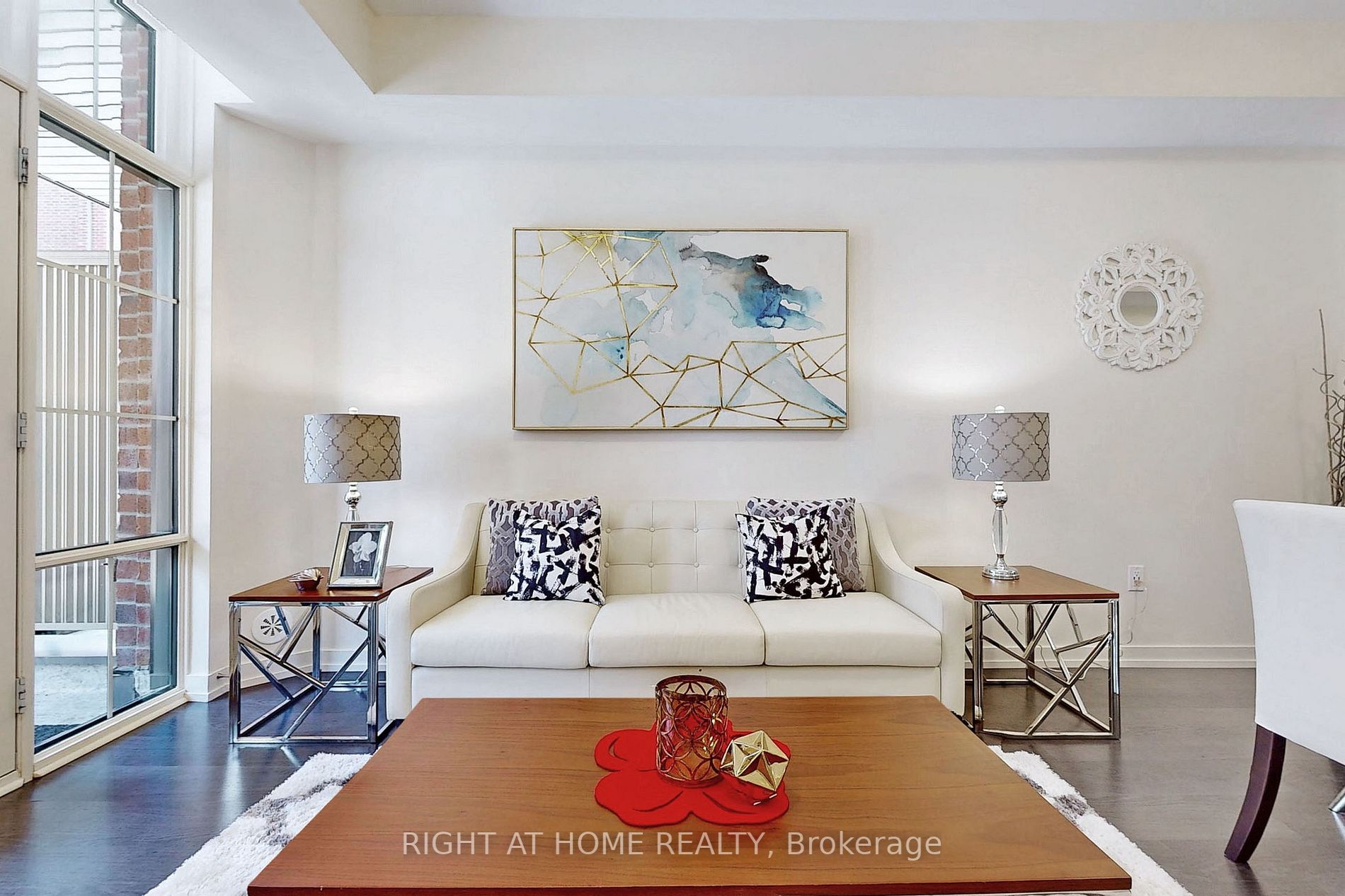 18 Whitaker Way, #246