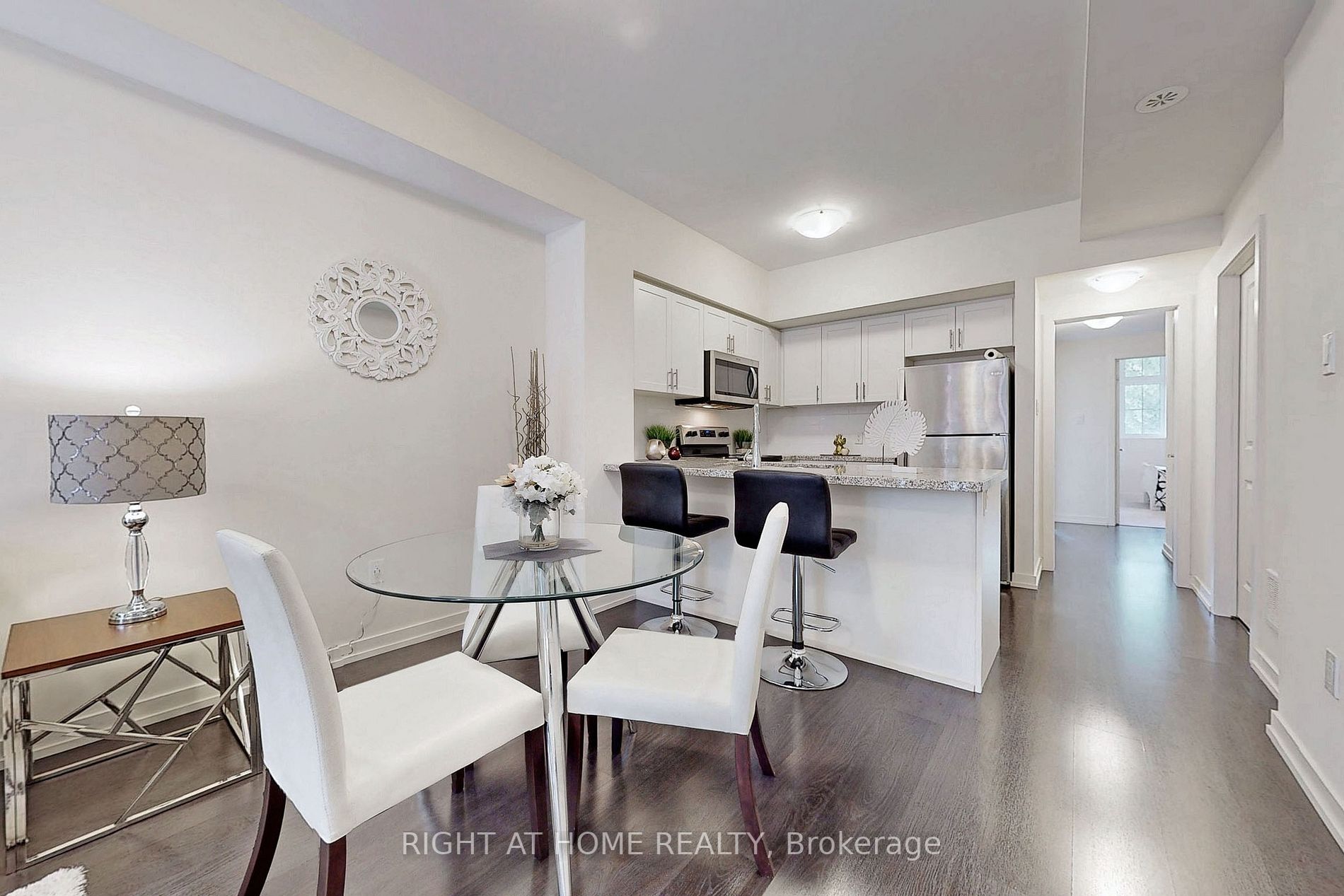 18 Whitaker Way, #246