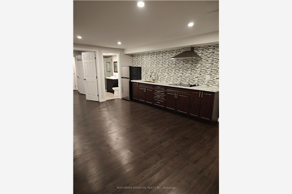 15 Donald Buttress Blvd W, Markham