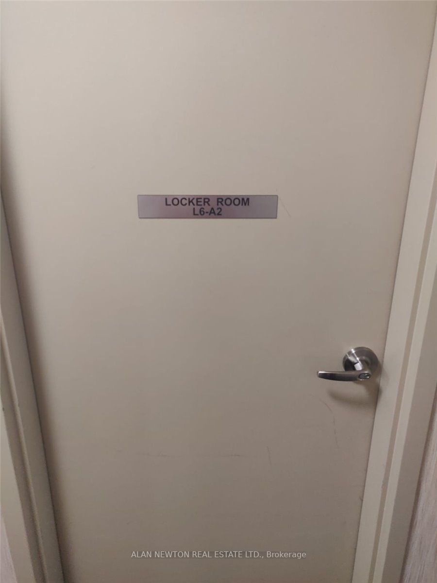 7161 Yonge St, #618