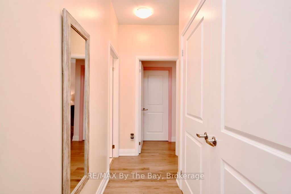 Undisclosed Address, #102