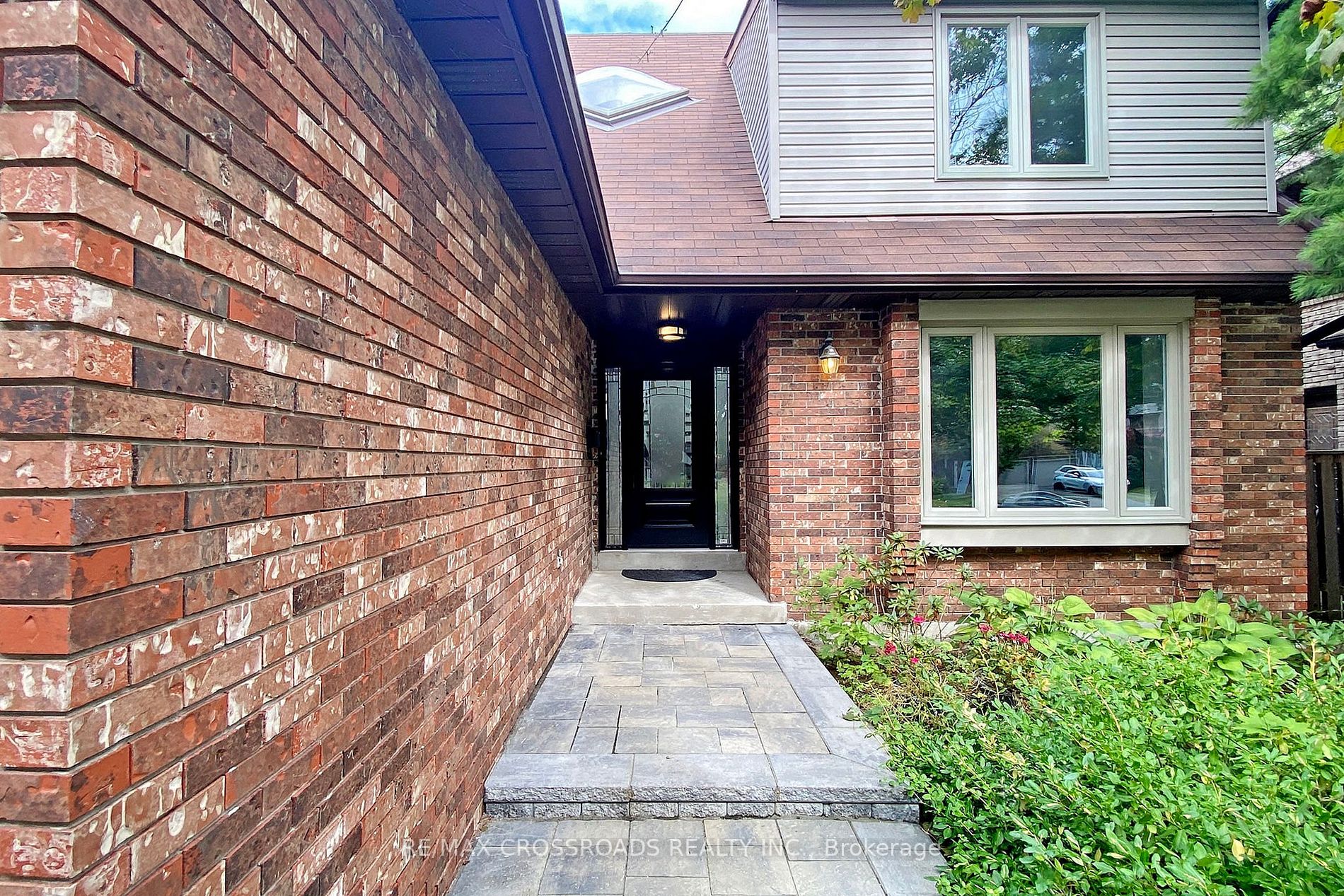 36 Pennock Cres