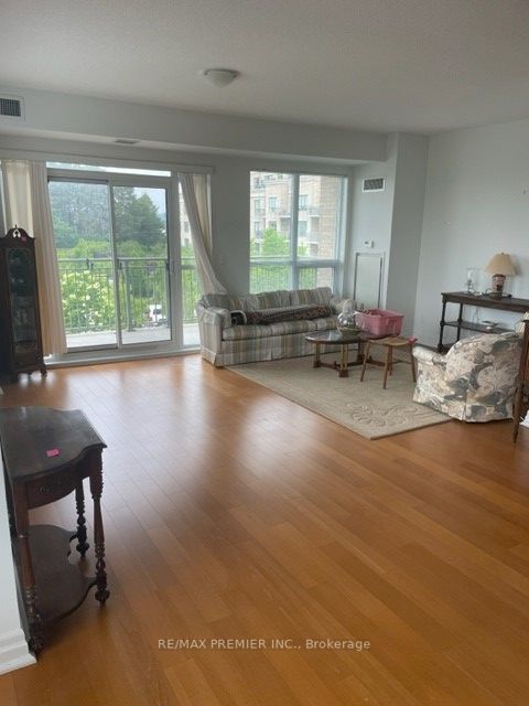 180 John West Way, #333