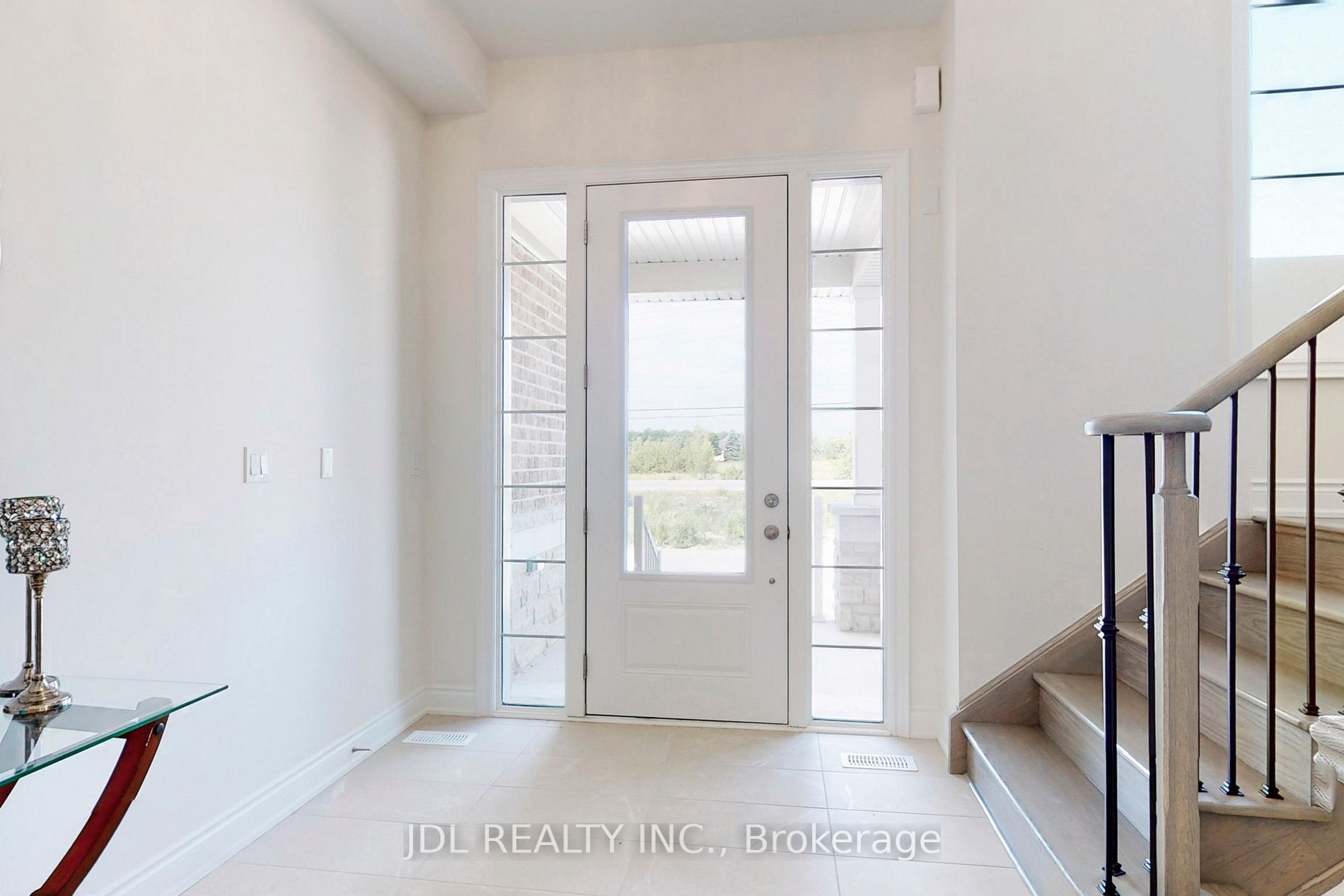 3 Ballanview Crt