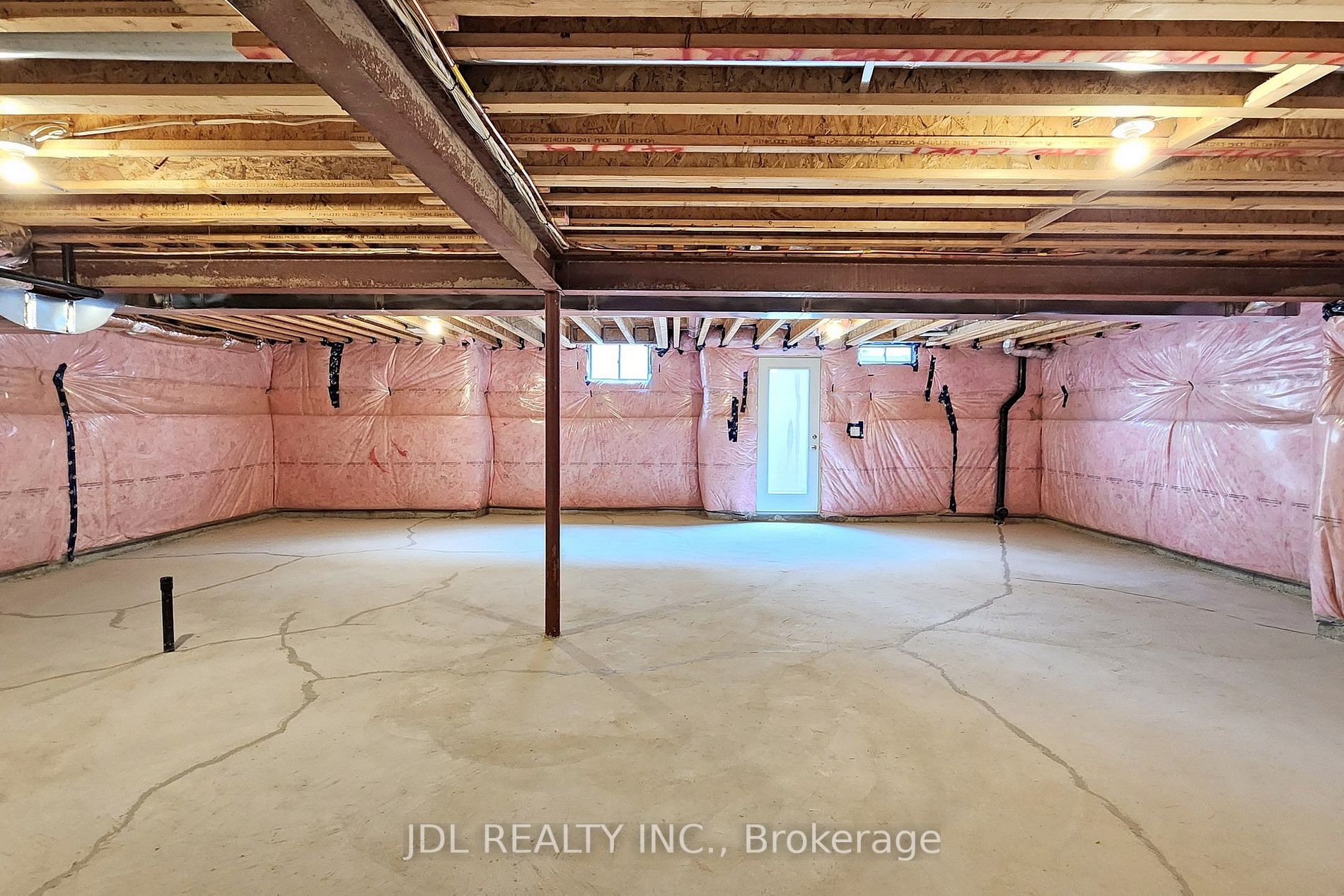 3 Ballanview Crt