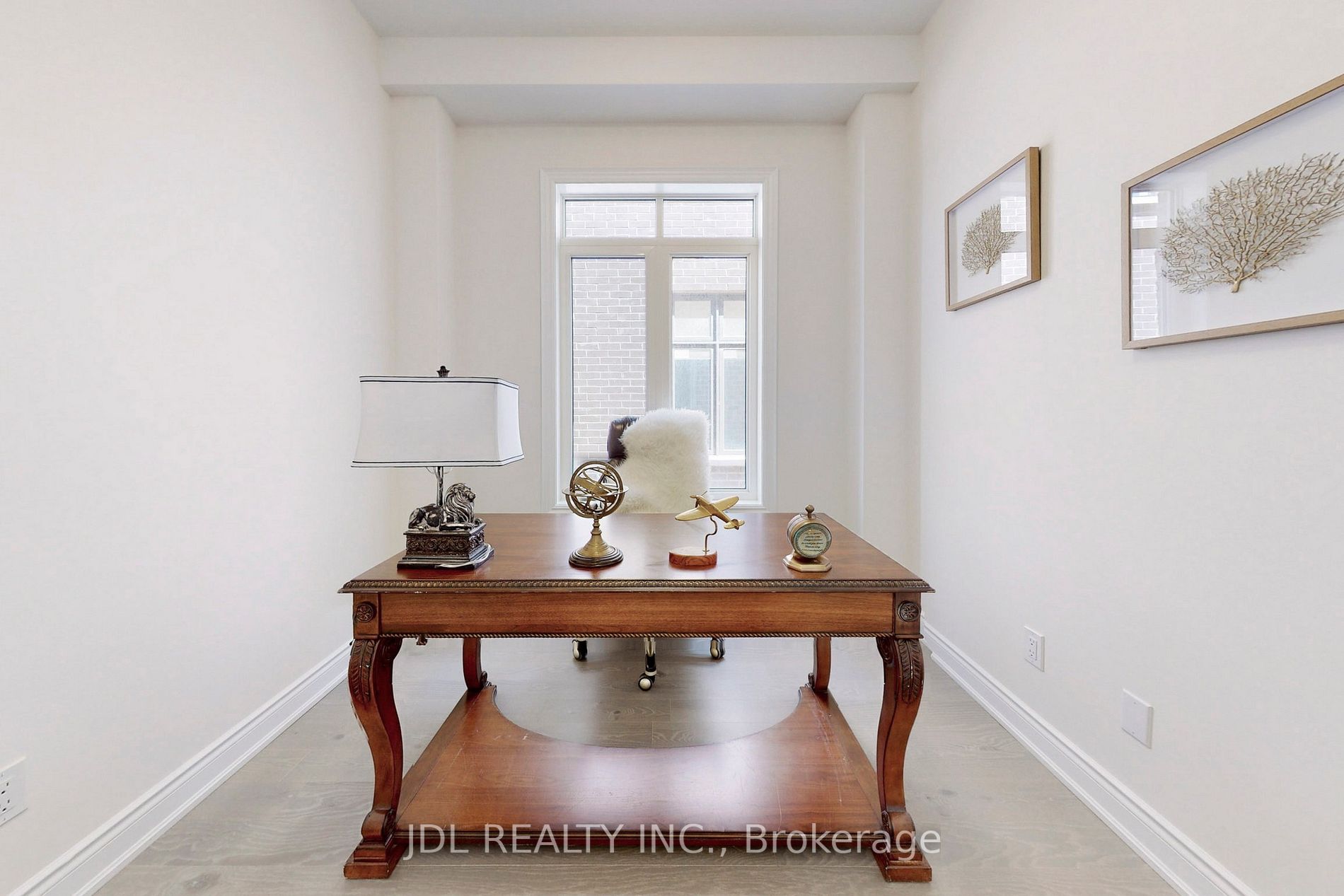 3 Ballanview Crt
